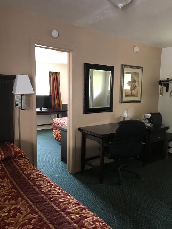 Townhouse Motel ウィード エクステリア 写真
